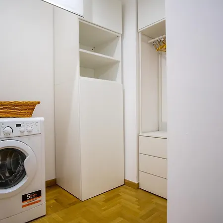 Апартаменты Elegantis Barberini Modern - Comfort In Charming District