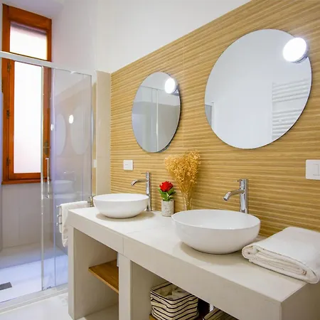 Elegantis Barberini Modern - Comfort In Charming District Apartamento